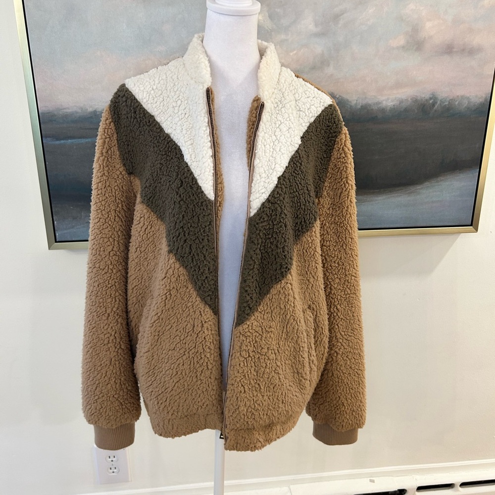 UGG Annalise Teddy Jacket size M - Picture 3 of 8